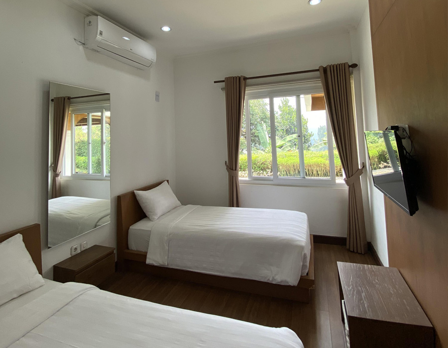 Panaran Twin Bed