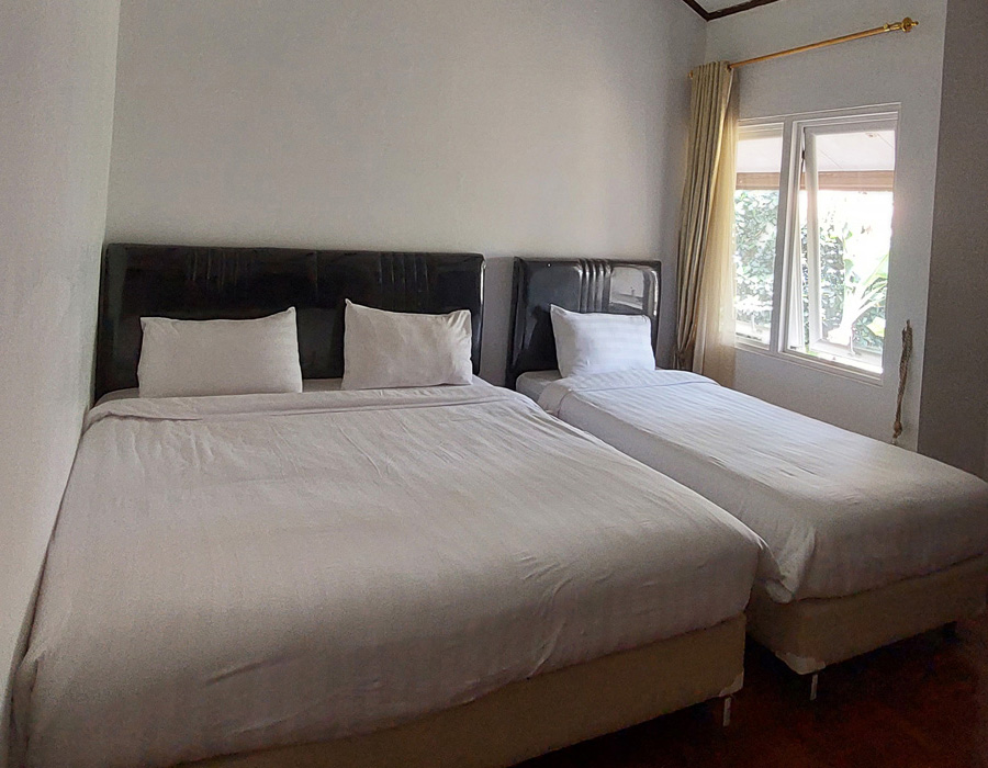 Sunyaragi Queen & Twin Bed